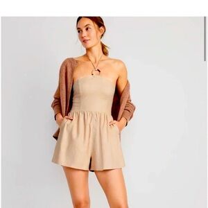 NWT OLD NAVY Linen Blend O-ring romper | Large